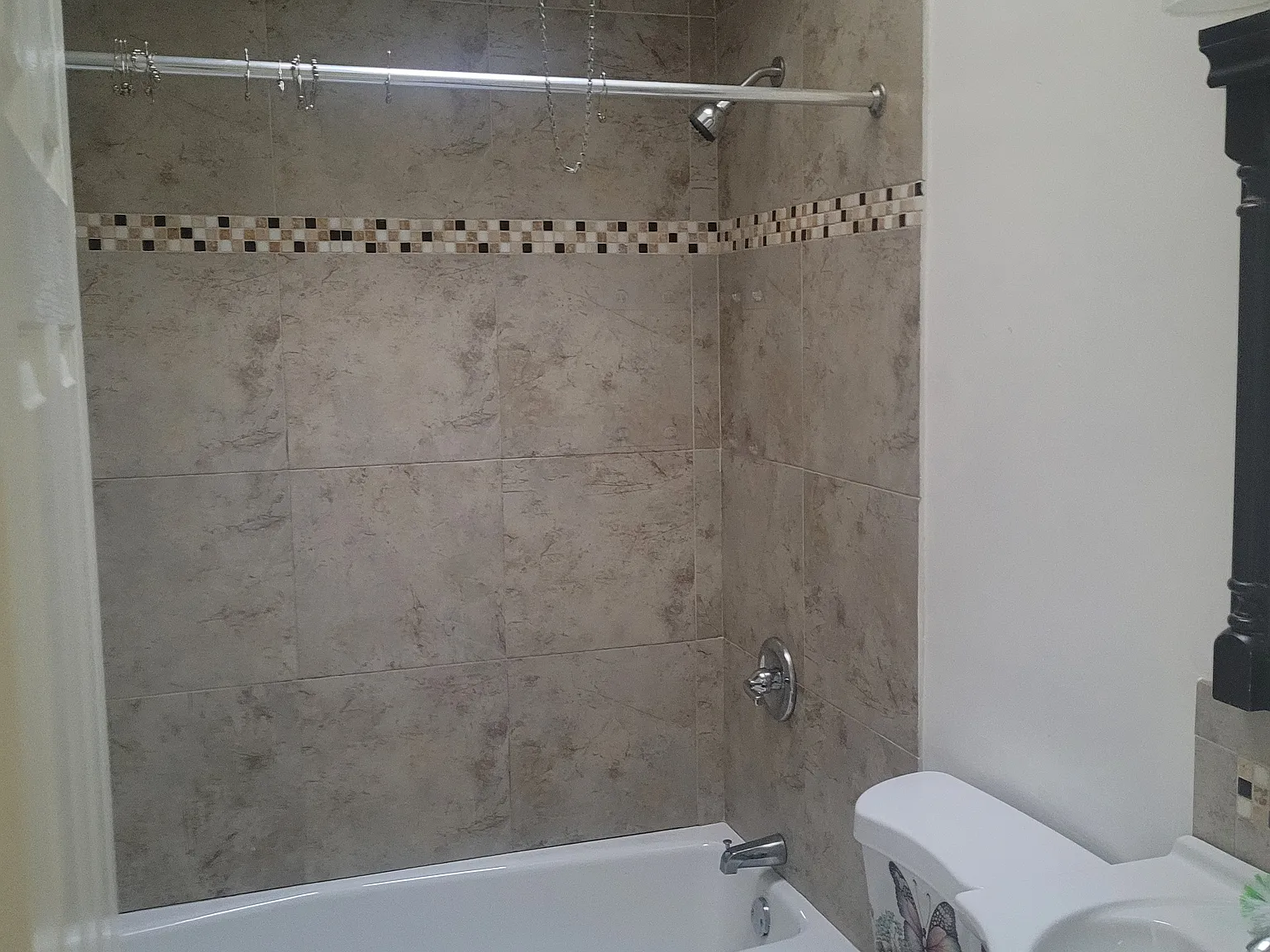 2 bed, $1,350 — Photo 4