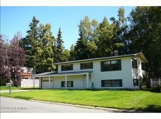 831 High View Dr, Anchorage, AK 99515