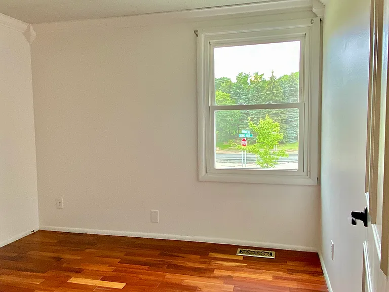 112001 Faber Ln — Photo 10