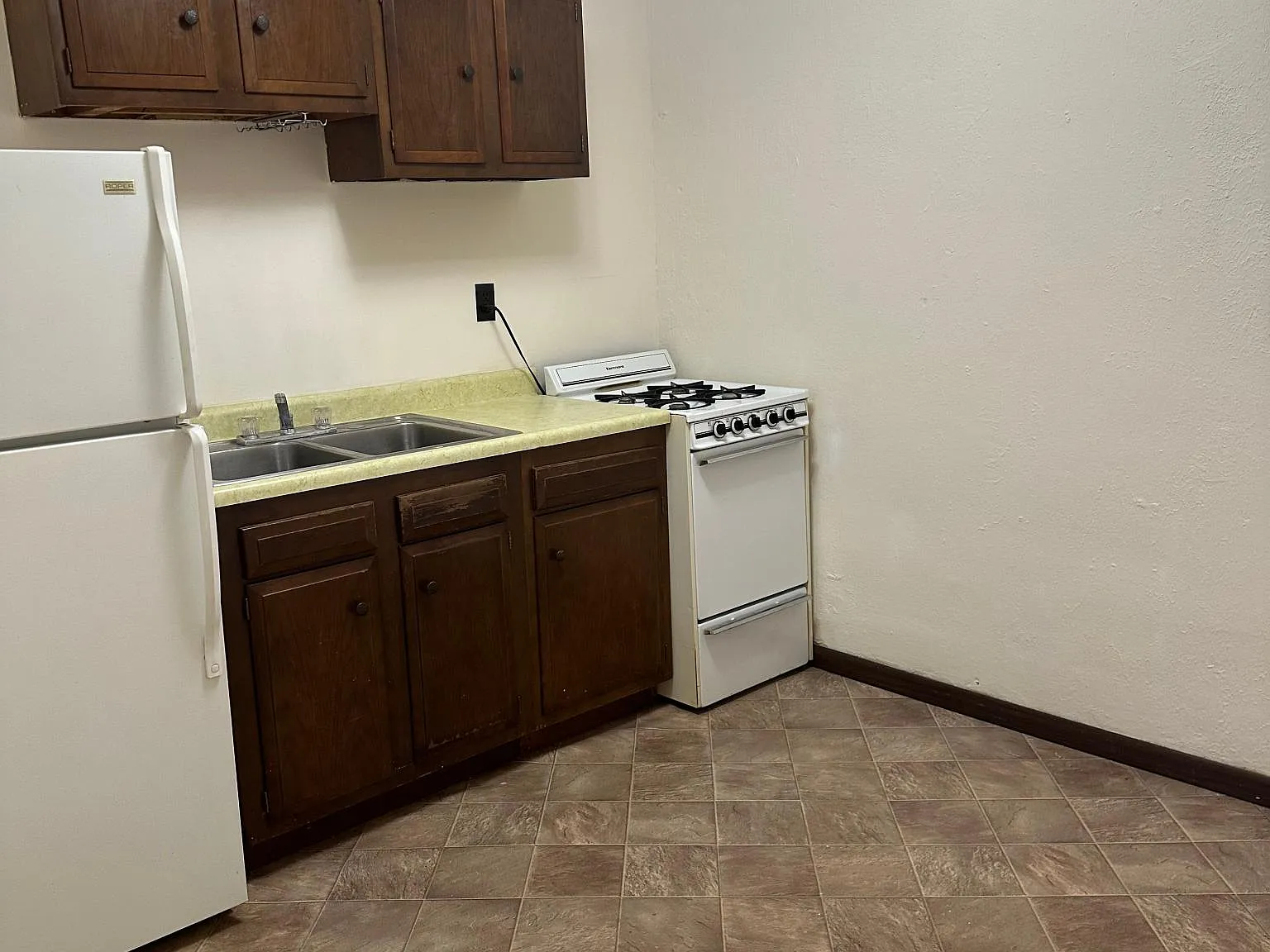 1 bed, $595 — Photo 4