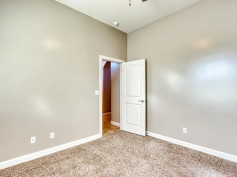 12177 Chapel Hill Rd — Photo 8