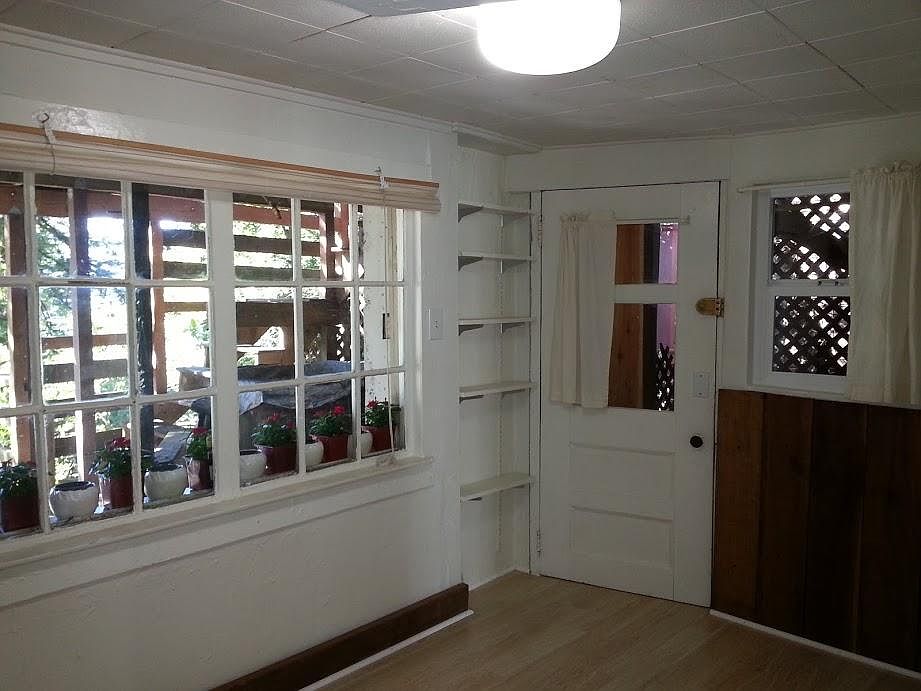 1st image of 62A Stanton St #62A
