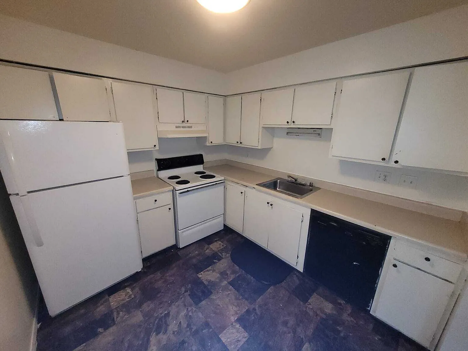 7674-7688 West Wabash Court - 88 Unit Portfolio — Photo 1
