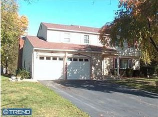 116 Hilltop Ct, Cherry Hill, NJ