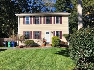 87 Cottage Grove Ave, Warwick, RI 02889