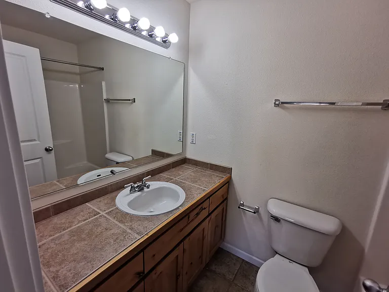 2597 SW 179th Ter — Photo 11