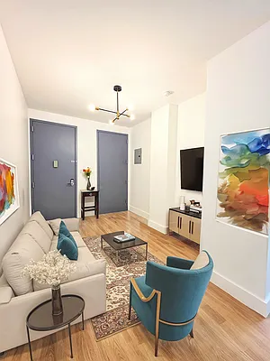 Rented by Kasin Management | media 42