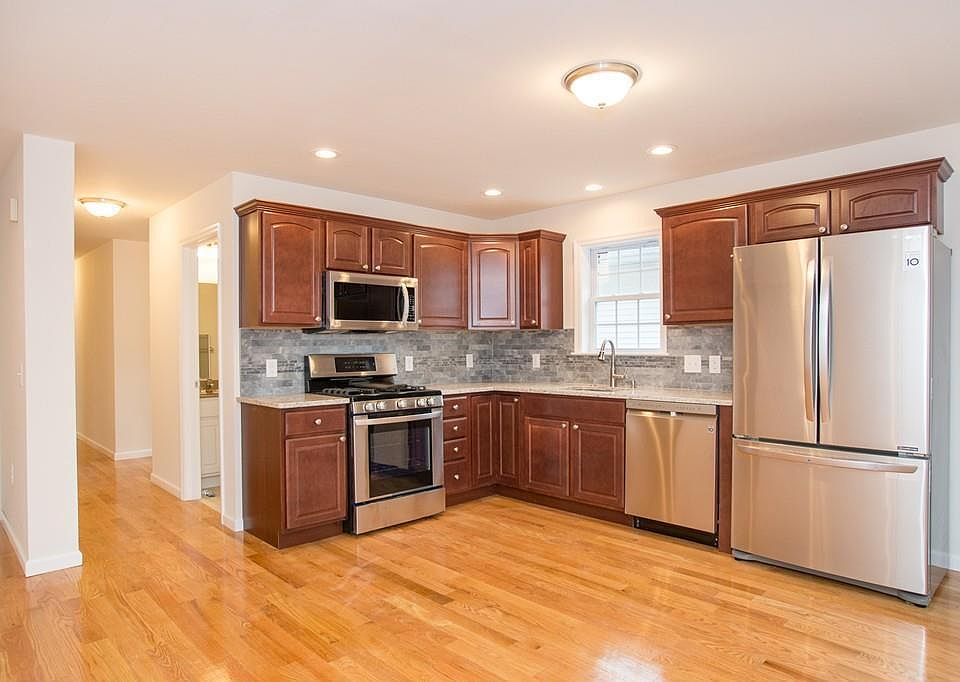 1st image of 85 Yeamans St #2E