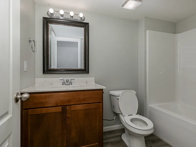3 full bathrooms