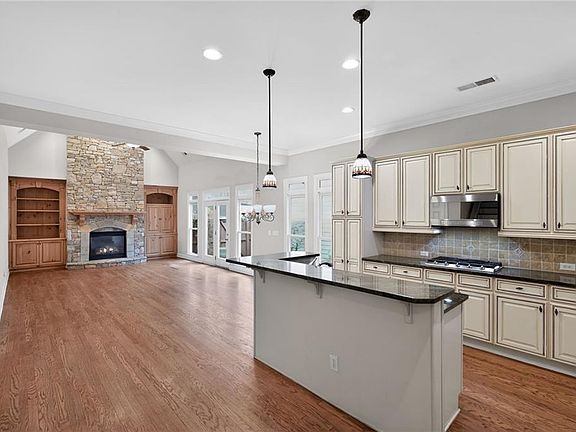 4th image of 2979 Gateland Sq