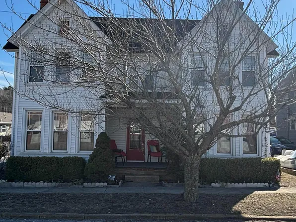 303 Main St, Ellendale, DE 19941