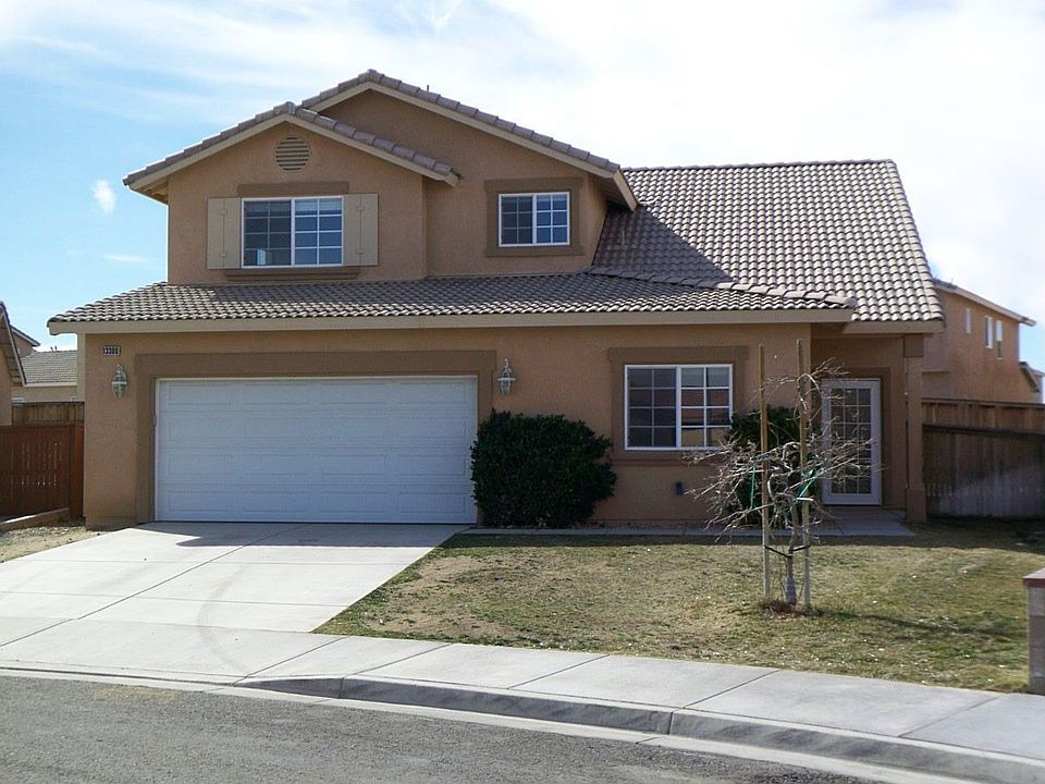 1st image of 13380 Dover Ln