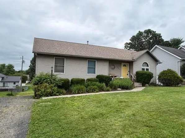 1093 Lizabeth Cir, Heath, OH 43056