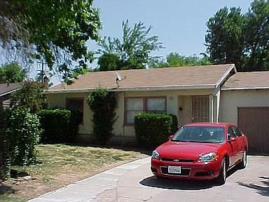 Fixer on nice sized lot.