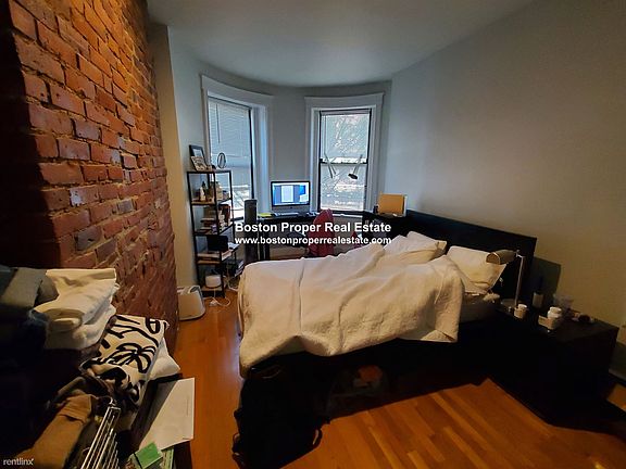 6-12 Blackwood St. #122 Boston - Back Bay Unit Photo 5 (2)