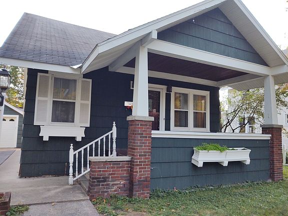 2nd image of 19 Raymond Ave
