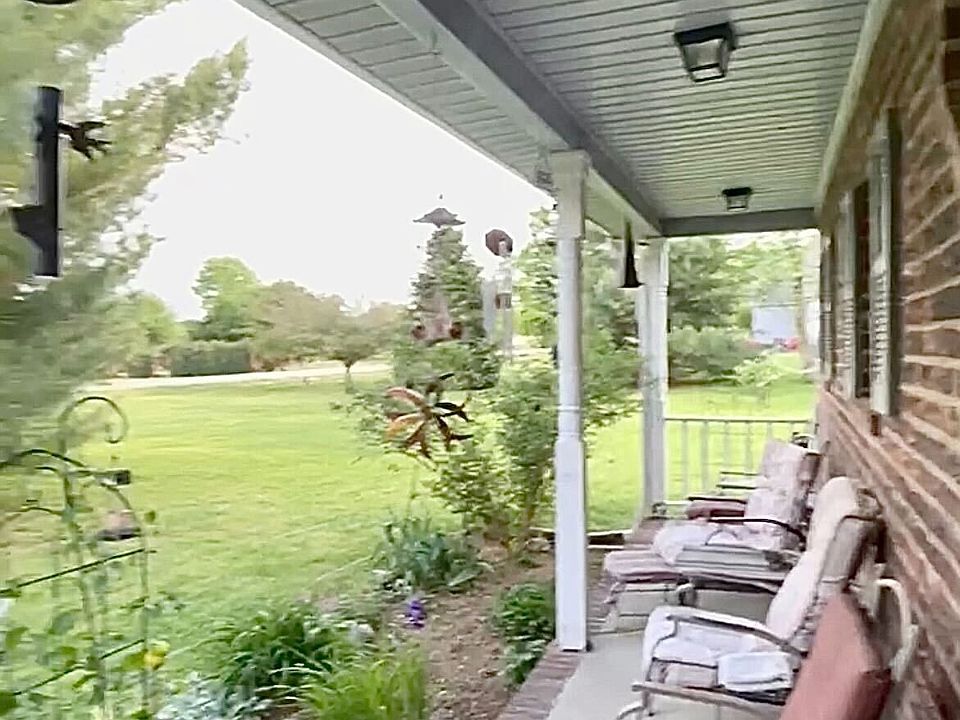 2nd image of 2717 Village Dr