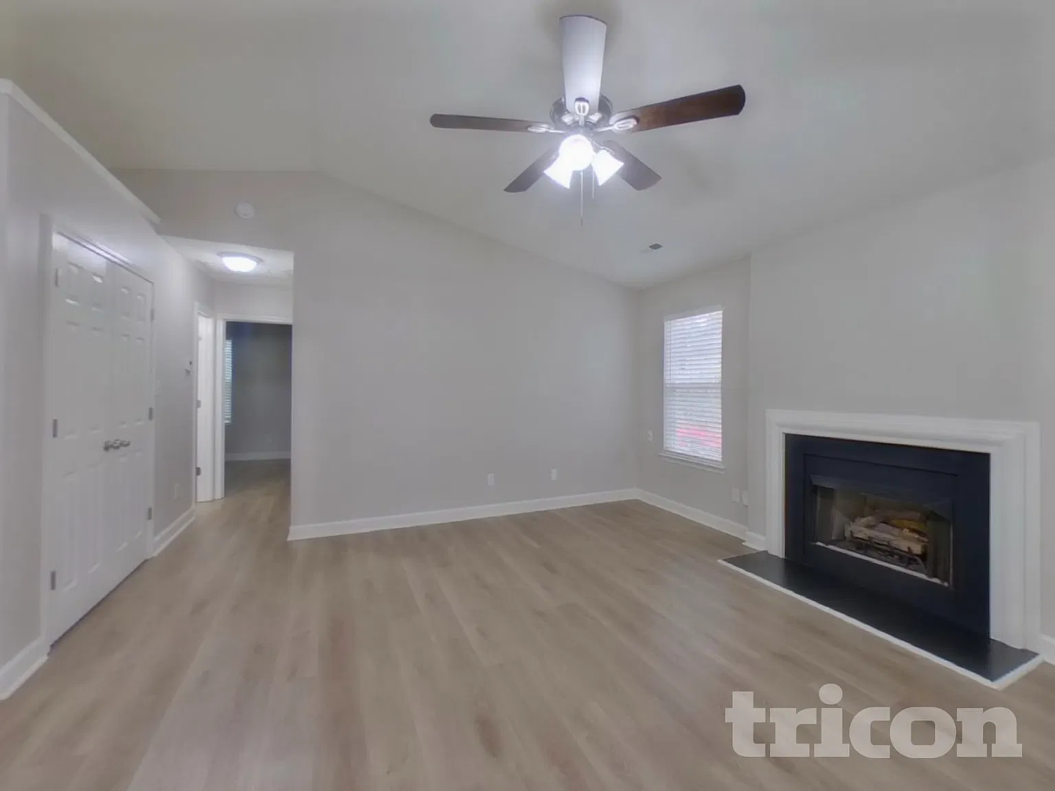 9735 Veronica Dr Charlotte NC — Photo 3
