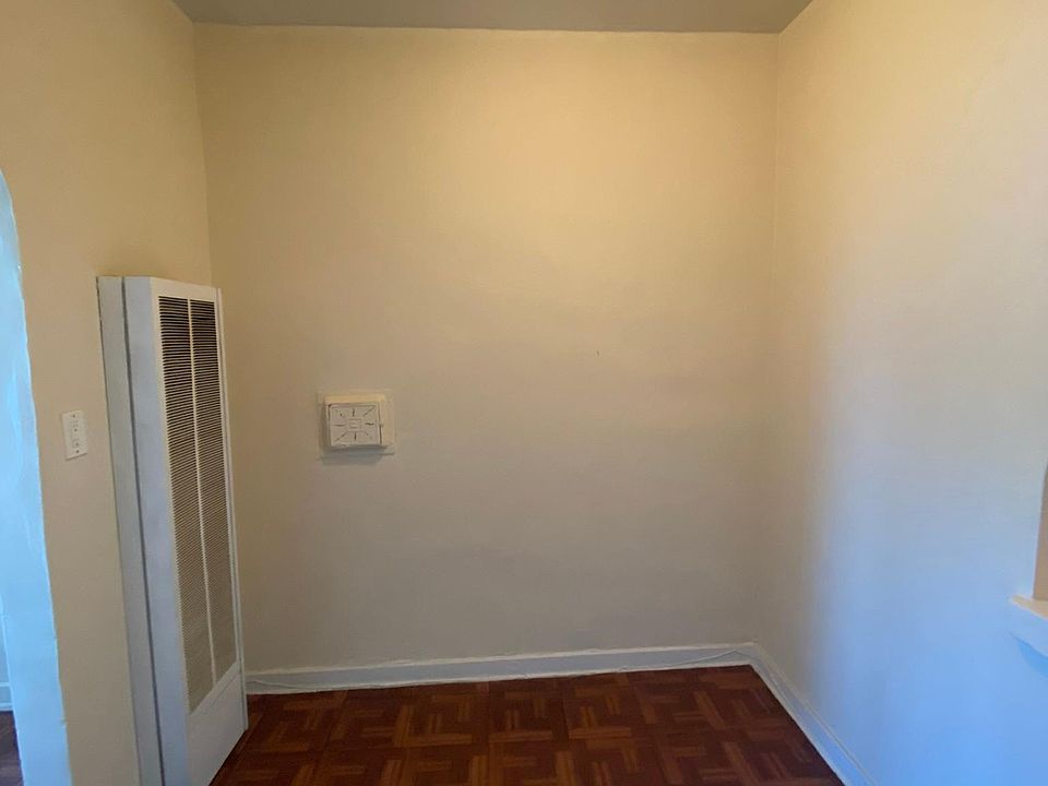 1st image of 7023 Templeton St
