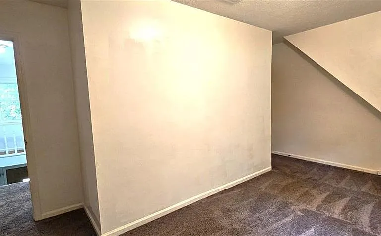 805 Arbor Hill Dr — Photo 8