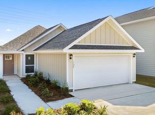 125 Chateau Ln, Port Saint Joe, FL 32456