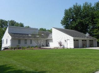 1616 Amherst Dr, Ames, IA 50014