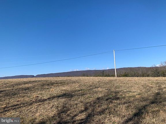 3rd image of Black Oak Rd