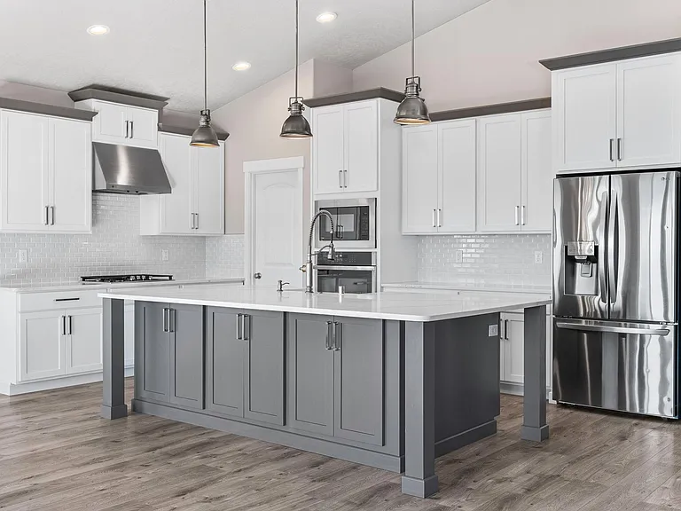 4740 W Derek Ave — Photo 3