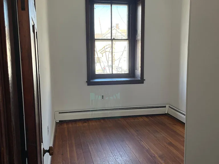 202 Bridge St #2 — Photo 7