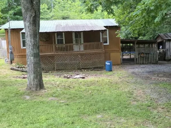 164 Deer Hollow Rd, Sugar Grove, VA 24375