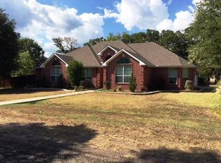 634 Southloop Ave, Fairfield, TX 75840