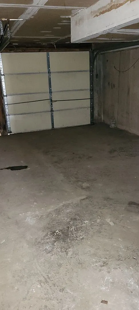 8800 Cottage St. — Photo 3