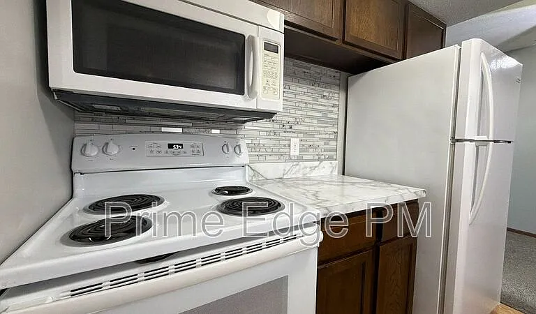 4520 Calvert St #2 — Photo 9