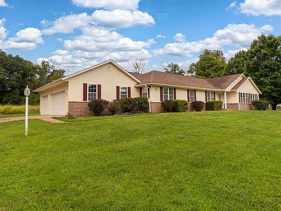 4th image of 14 Timber Creek Dr