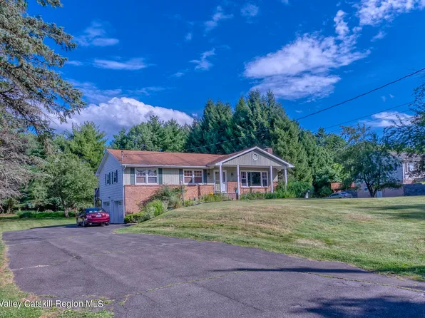 562 Linderman Avenue, Kingston, NY 12401