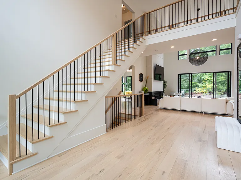 40388 Manbar Ln — Photo 10