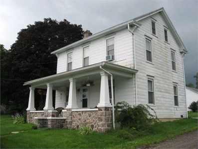 1727 Chestnut St, New Ringgold, PA, 17960