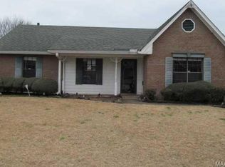 910 Maria Pl, Montgomery, AL 36110