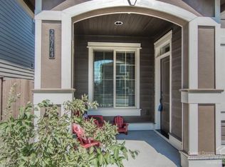 20764 NE Smoke Stack Ln, Bend, OR 97701