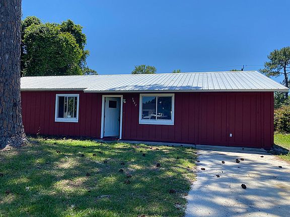3rd image of 3422 Victory Palm Dr