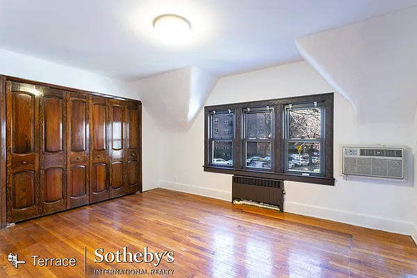 Rented by Terrace Sotheby's International Realty | media 25