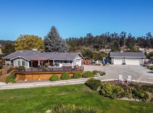 220 Peaceful Oaks Ln, Watsonville, CA 95076