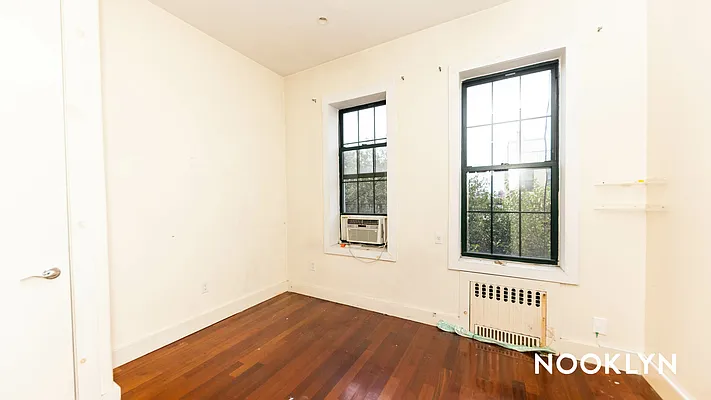 Rented by Nooklyn NYC LLC | media 14
