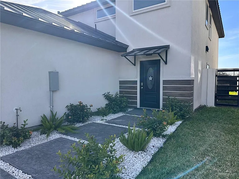 3421 S Kerala Ave #D — Photo 25