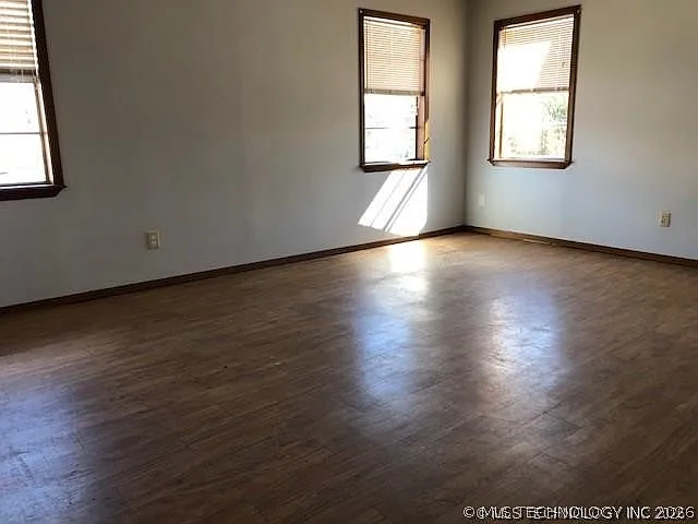 103 E Crisler Ave — Photo 8