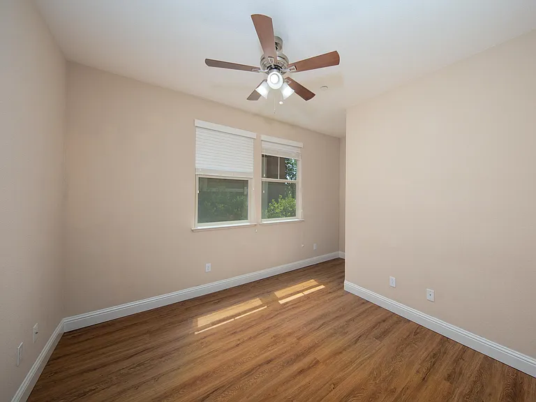 6491 Bayview Dr #1 — Photo 30