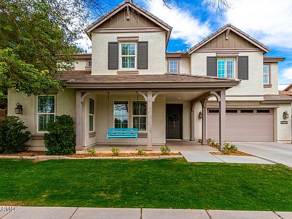 3rd image of 3632 E COMSTOCK Drive