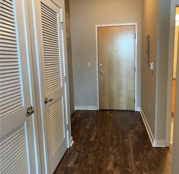 400 W Peachtree St NW #3707 — Photo 6