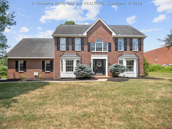 35 Mill Creek Xing, Hurricane, WV 25526