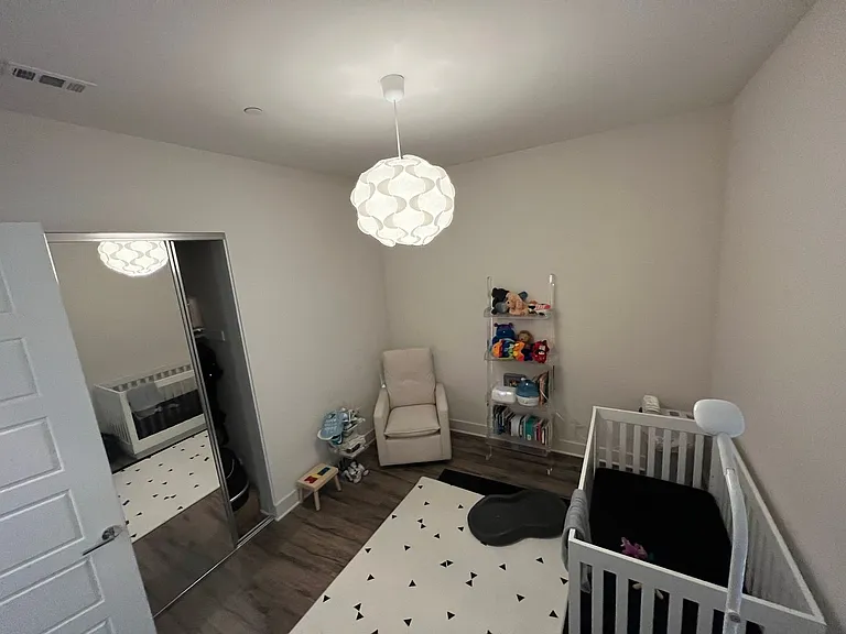 8365 Distinctive Dr — Photo 11